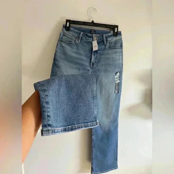 JCREW Tall curvy flare crop jean in all-day stretch - NWT - Picture 5 of 11